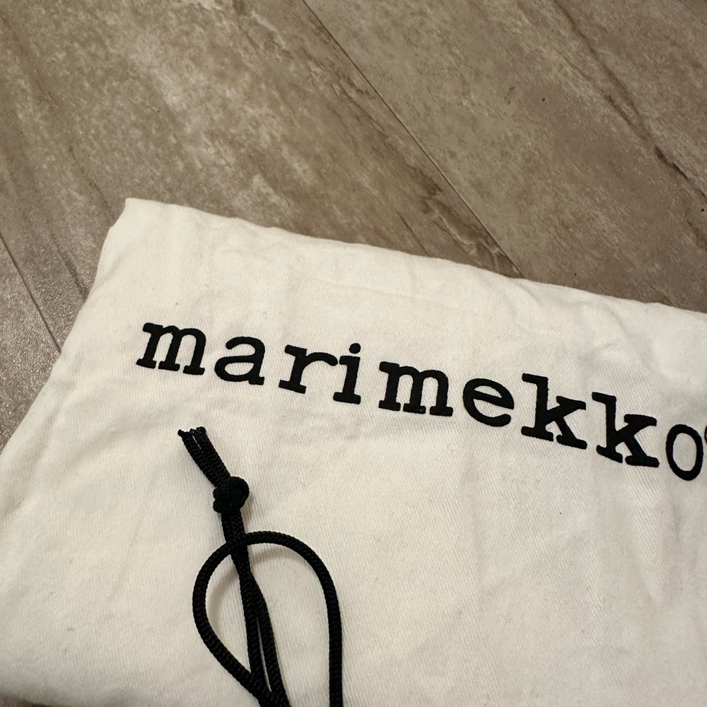 Marimekko Karla bag, brand new, cross body bumbag, leather - Picture 7 of 8